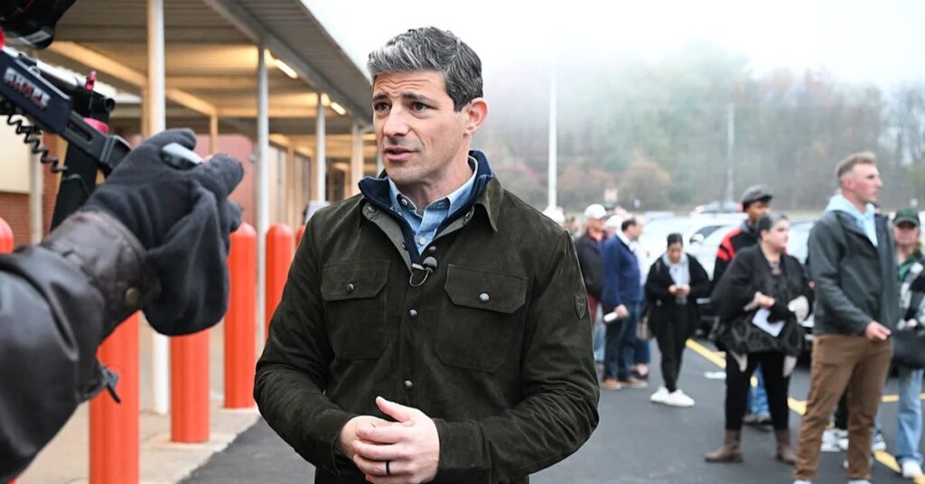 Matt Gutman Net Worth (2026 Updated)